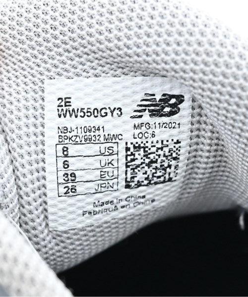 New Balance รองเท้าผ้าใบ