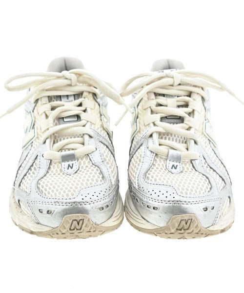 New Balance รองเท้าผ้าใบ