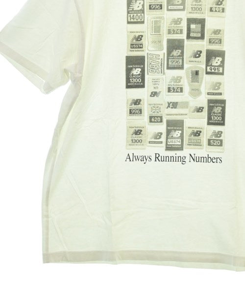 New Balance เสื้อยืด/เสื้อท็อปส์