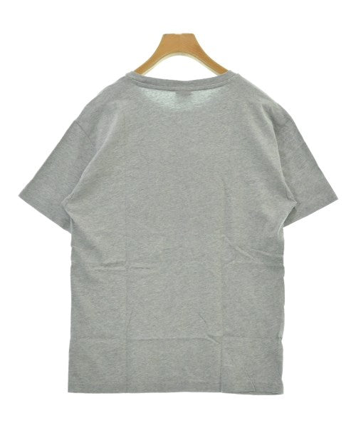 New Balance เสื้อยืด/เสื้อท็อปส์