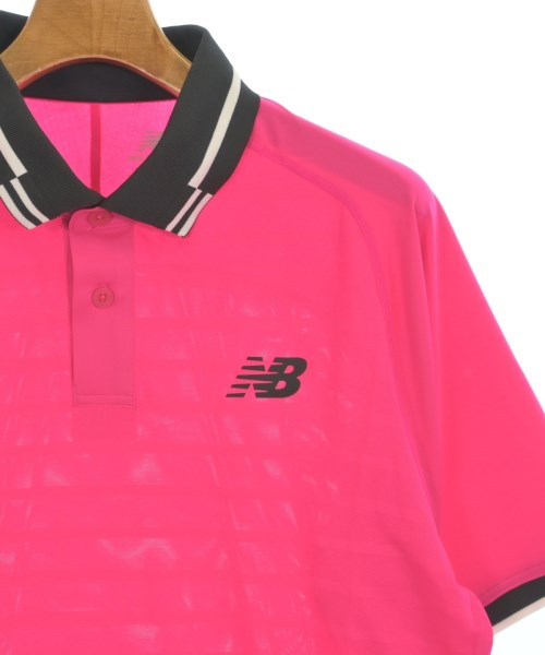 New Balance เสื้อยืด/เสื้อท็อปส์