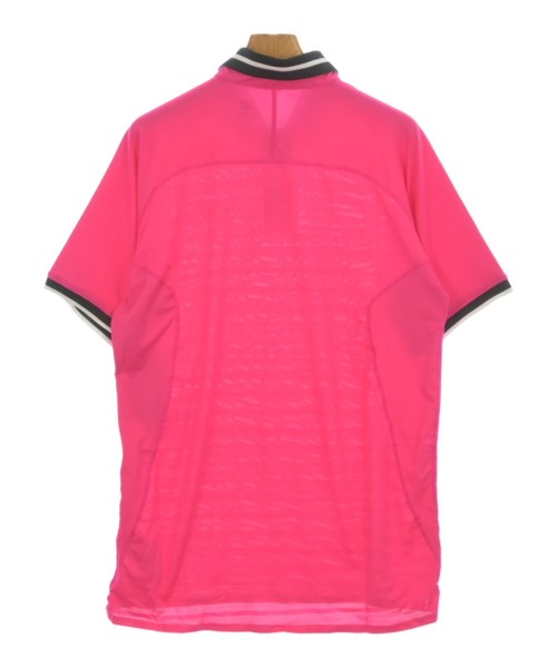 New Balance เสื้อยืด/เสื้อท็อปส์