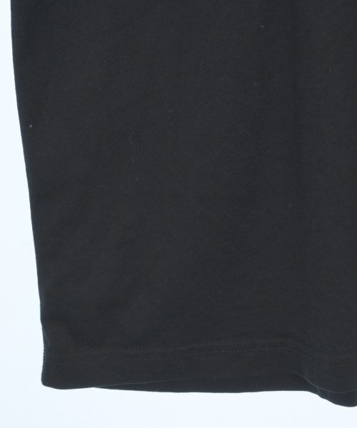 New Balance เสื้อยืด/เสื้อท็อปส์