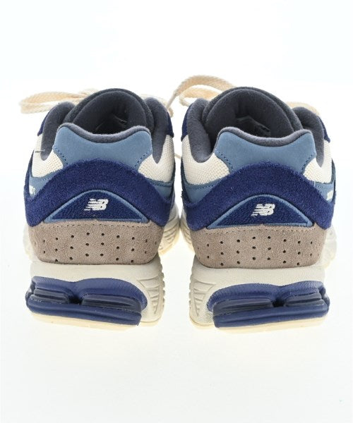 New Balance รองเท้าผ้าใบ