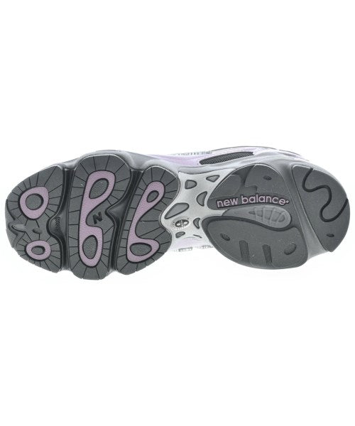 New Balance รองเท้าผ้าใบ