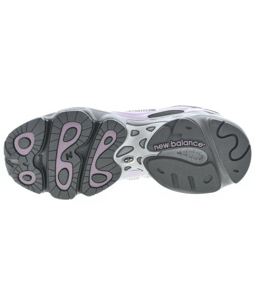 New Balance รองเท้าผ้าใบ