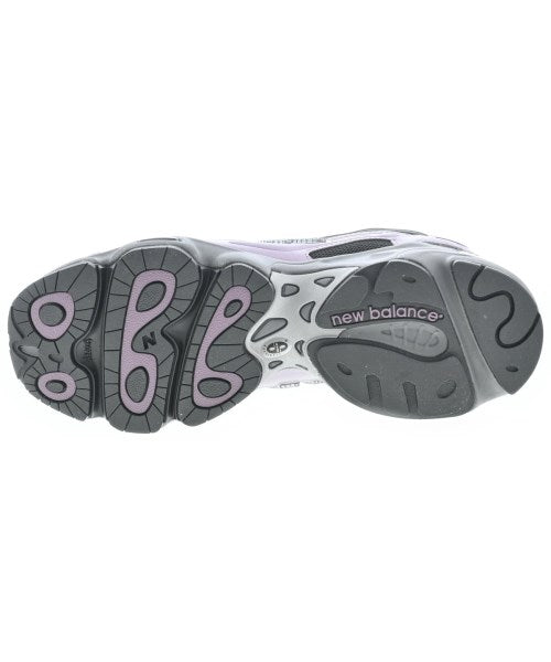 New Balance รองเท้าผ้าใบ