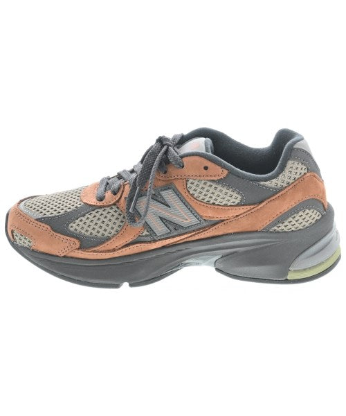 New Balance รองเท้าผ้าใบ