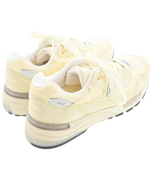 New Balance รองเท้าผ้าใบ
