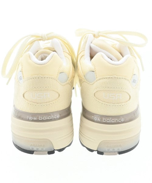 New Balance รองเท้าผ้าใบ