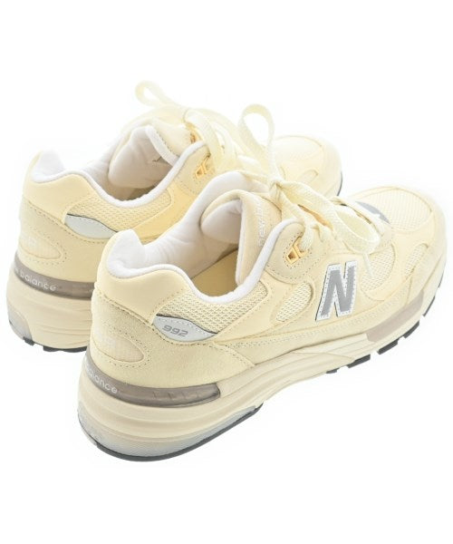 New Balance รองเท้าผ้าใบ
