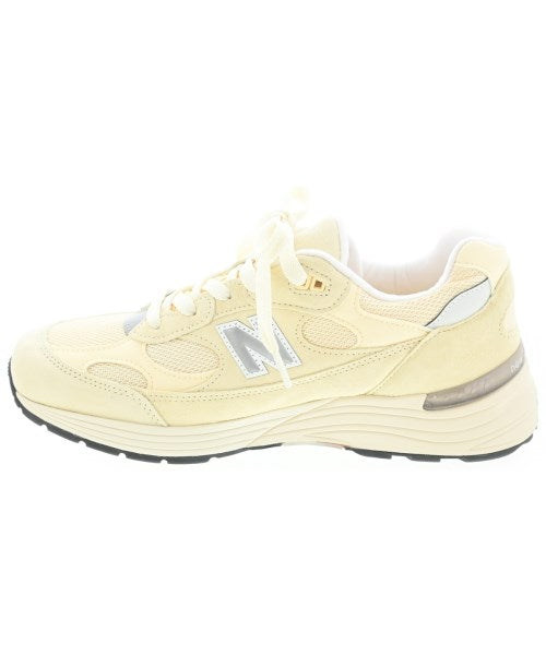 New Balance รองเท้าผ้าใบ