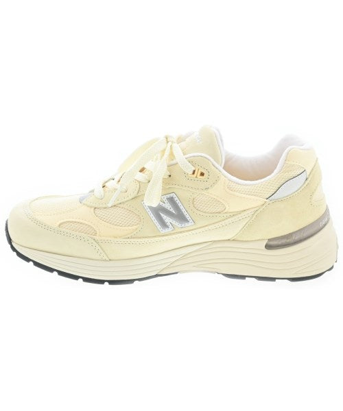 New Balance รองเท้าผ้าใบ