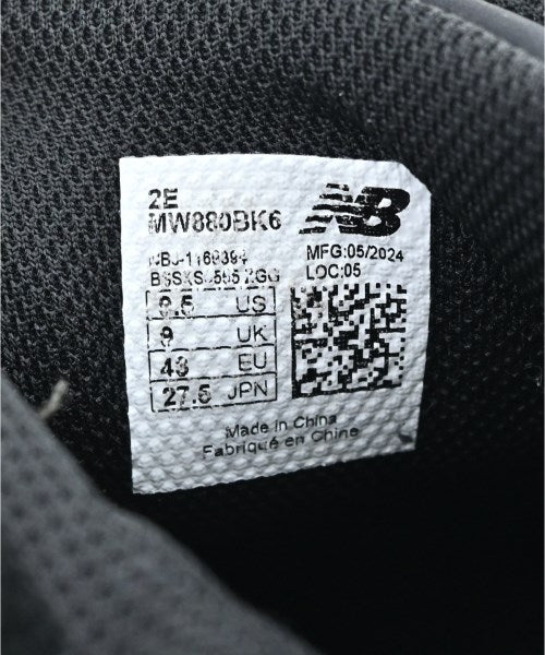 New Balance รองเท้าผ้าใบ