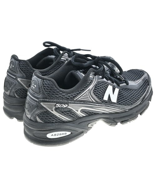 New Balance รองเท้าผ้าใบ