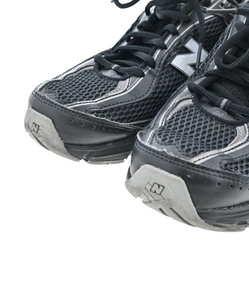 New Balance รองเท้าผ้าใบ