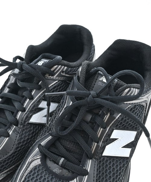 New Balance รองเท้าผ้าใบ