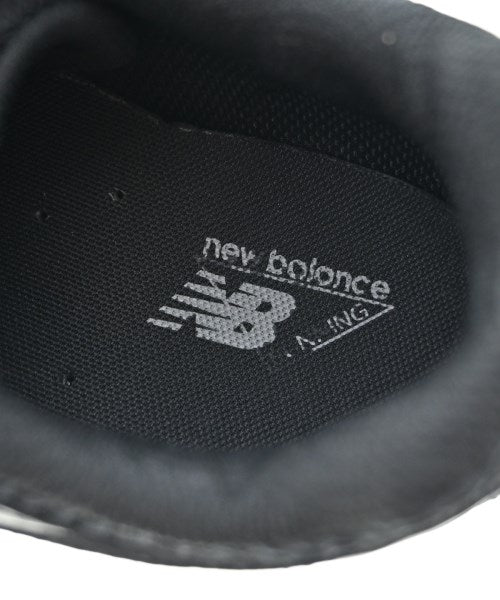 New Balance รองเท้าผ้าใบ