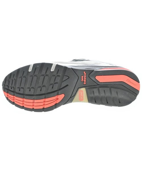 New Balance รองเท้าผ้าใบ