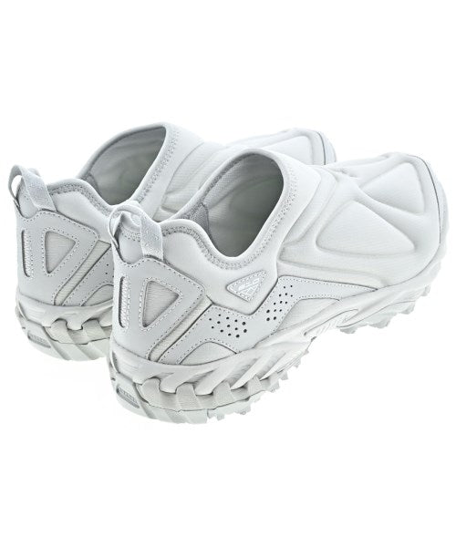 New Balance รองเท้าผ้าใบ