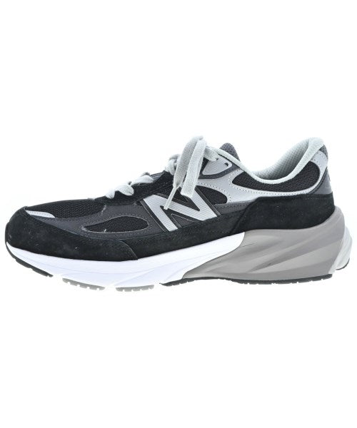 New Balance รองเท้าผ้าใบ