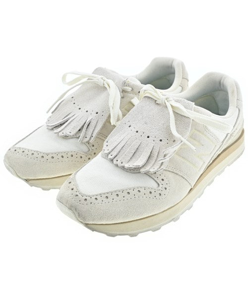 New Balance รองเท้าผ้าใบ