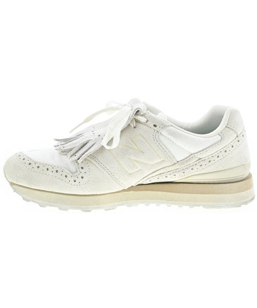 New Balance รองเท้าผ้าใบ