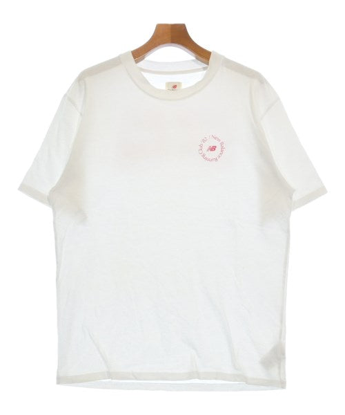 New Balance เสื้อยืด/เสื้อท็อปส์