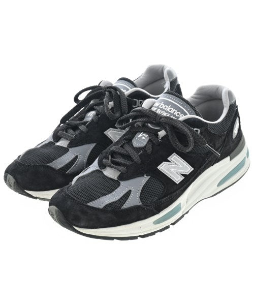 New Balance รองเท้าผ้าใบ