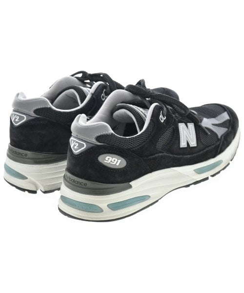 New Balance รองเท้าผ้าใบ