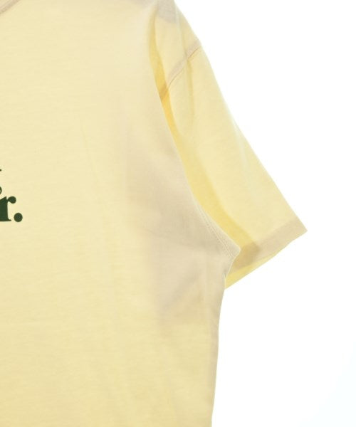 New Balance เสื้อยืด/เสื้อท็อปส์