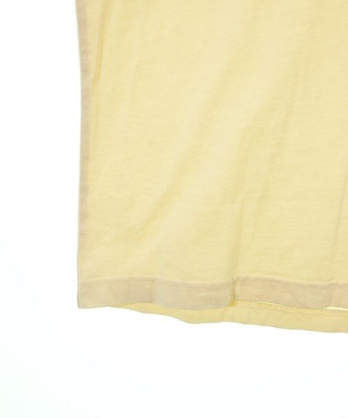 New Balance เสื้อยืด/เสื้อท็อปส์