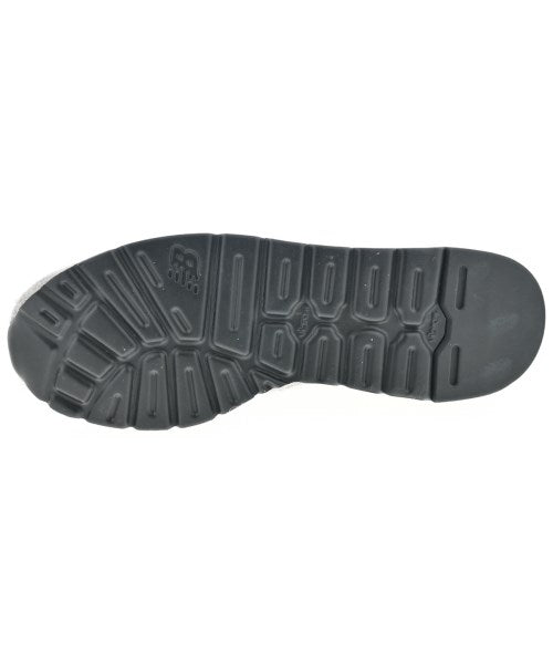 New Balance รองเท้าผ้าใบ