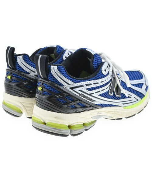 New Balance รองเท้าผ้าใบ