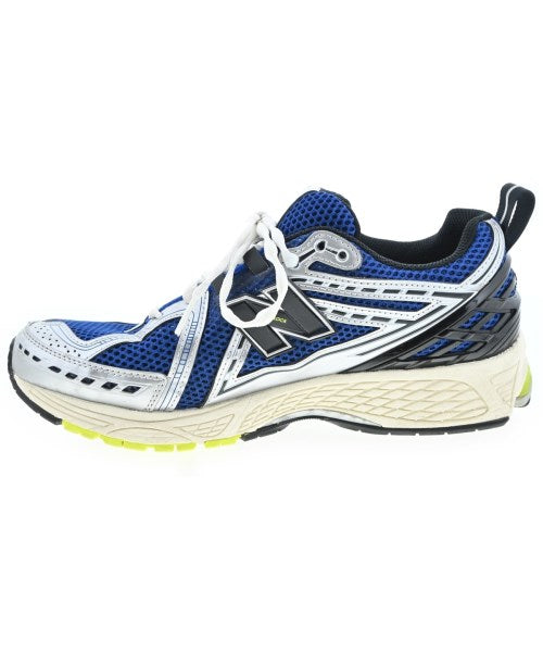 New Balance รองเท้าผ้าใบ
