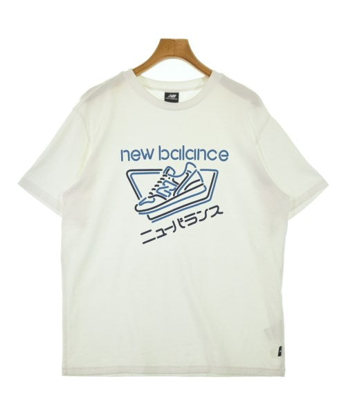 New Balance เสื้อยืด/เสื้อท็อปส์