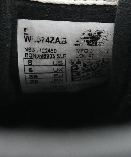 New Balance รองเท้าผ้าใบ