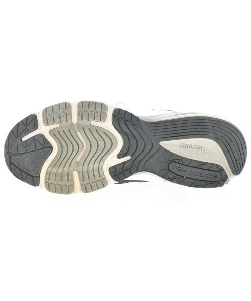 New Balance รองเท้าผ้าใบ