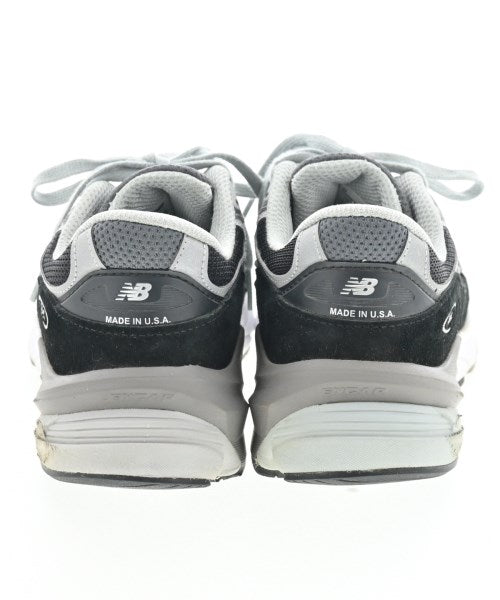 New Balance รองเท้าผ้าใบ