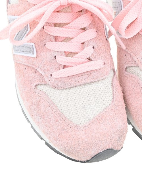 New Balance รองเท้าผ้าใบ