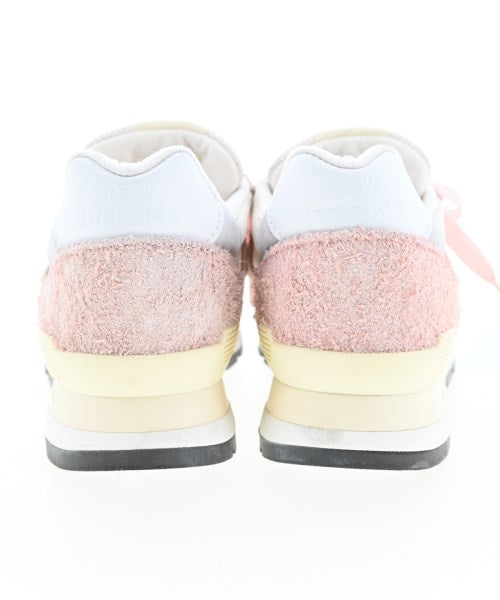 New Balance รองเท้าผ้าใบ