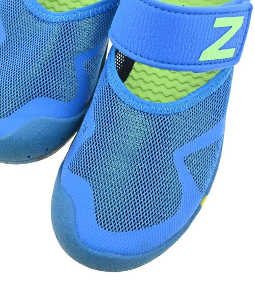 New Balance รองเท้าผ้าใบ