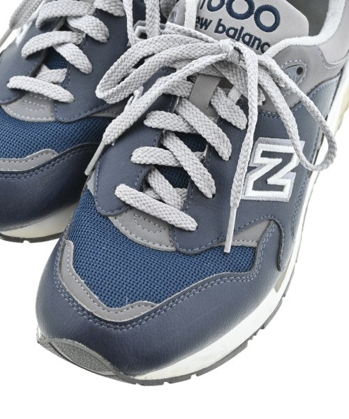 New Balance รองเท้าผ้าใบ