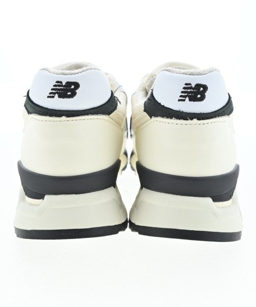 New Balance รองเท้าผ้าใบ