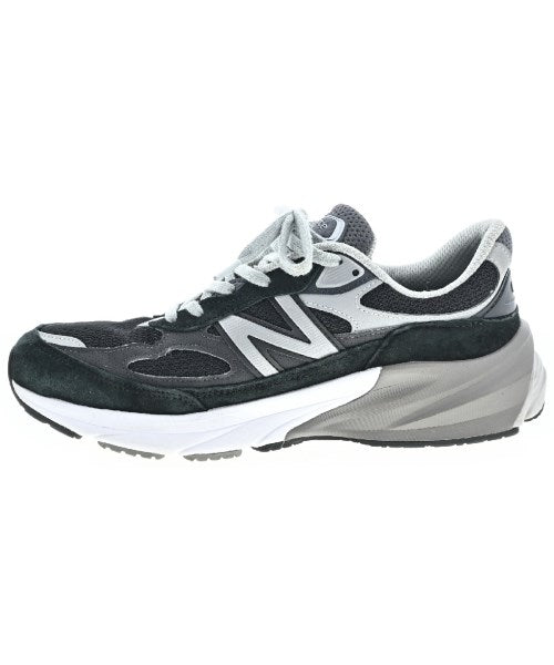 New Balance รองเท้าผ้าใบ