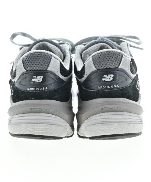 New Balance รองเท้าผ้าใบ