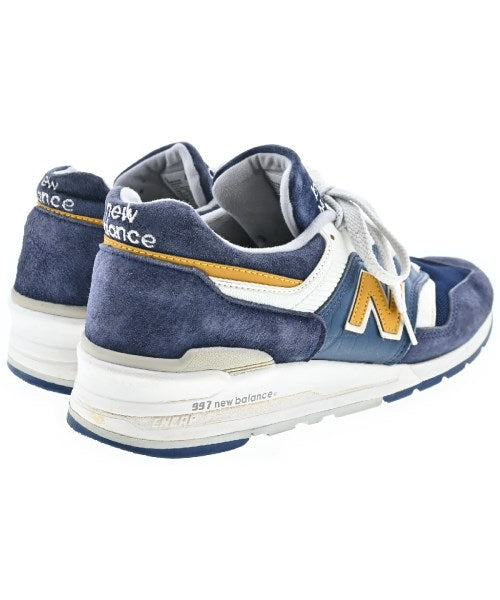 New Balance รองเท้าผ้าใบ