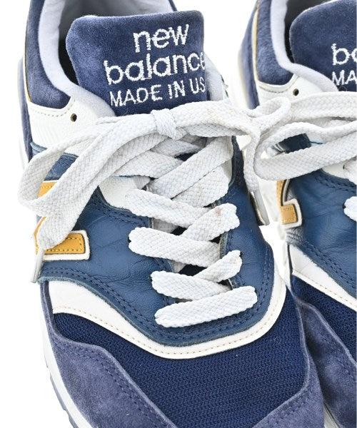 New Balance รองเท้าผ้าใบ