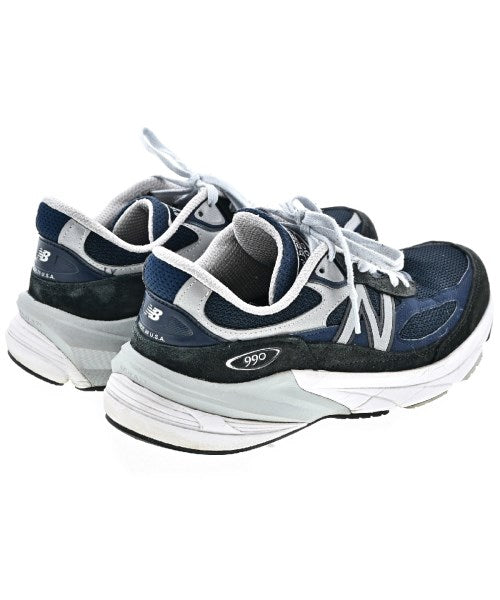 New Balance รองเท้าผ้าใบ