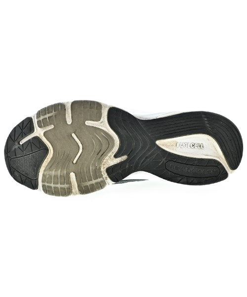 New Balance รองเท้าผ้าใบ